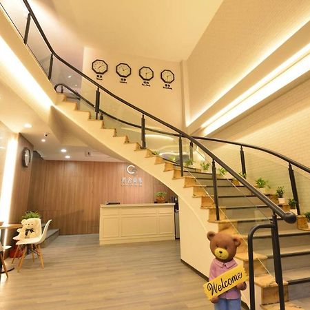 Ching She Hotel ไถหนาน ภายนอก รูปภาพ