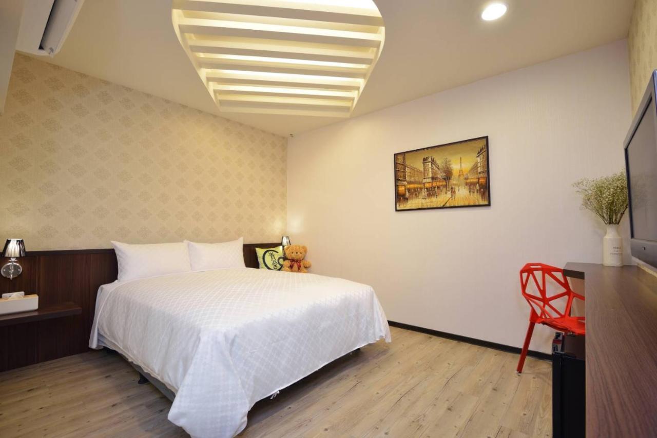 Ching She Hotel ไถหนาน ภายนอก รูปภาพ