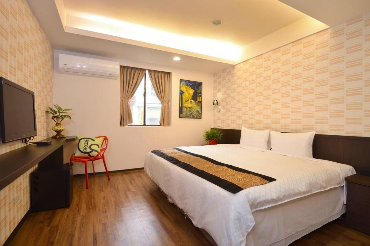 Ching She Hotel ไถหนาน ภายนอก รูปภาพ