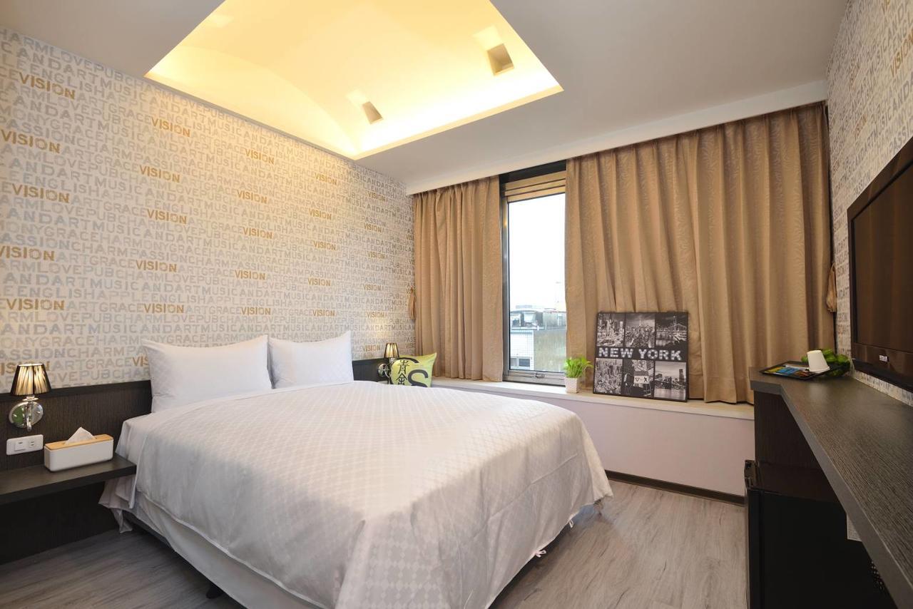 Ching She Hotel ไถหนาน ภายนอก รูปภาพ